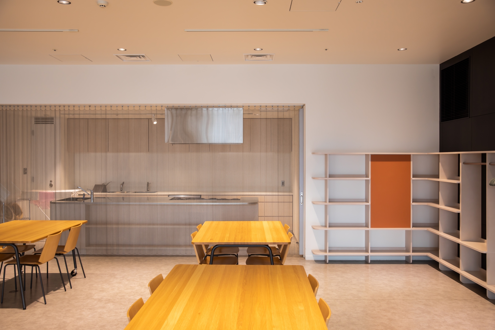 壁のない店舗に折戸を活用する3つのメリット