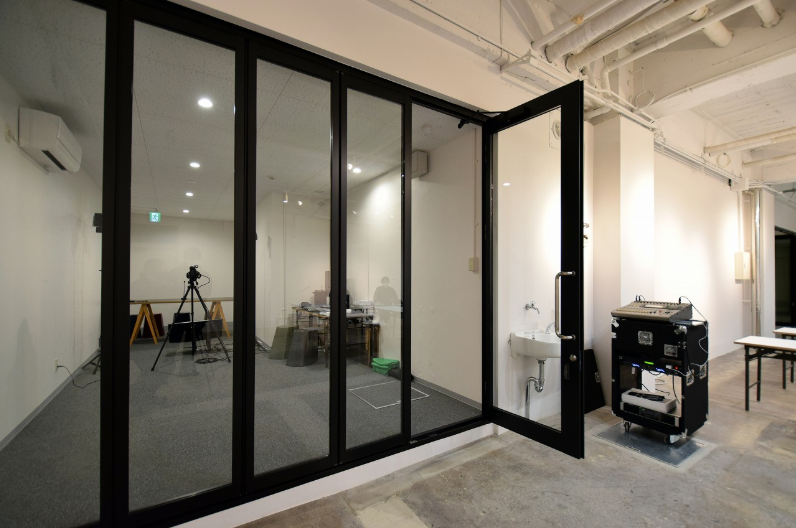 あけてんで袖扉タイプ